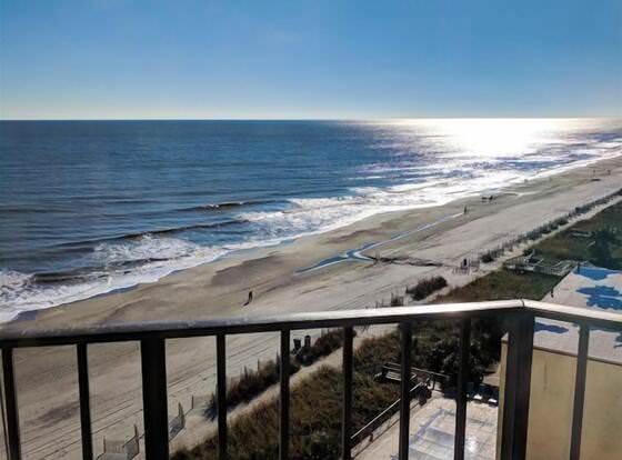 The Palace 805 allows check-in for 18 year-old guests