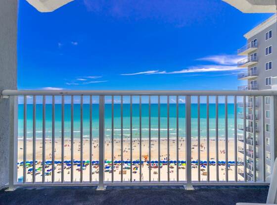 Sea Watch 1114 allows check-in for 18 year-old guests