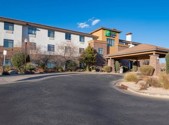 Holiday Inn Express St. George North - Zion, an IHG Hotel allows check-in for 18 year-old guests