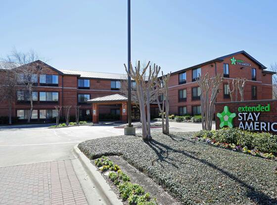 Extended Stay America Suites Dallas Farmers Branch allows check-in for 18 year-old guests