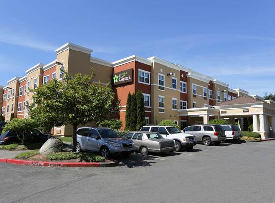 Extended Stay America Suites Seattle Everett Silverlake allows check-in for 18 year-old guests