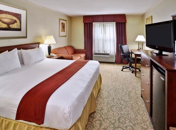 Holiday Inn Express Breaux Bridge, an IHG Hotel allows check-in for 18 year-old guests