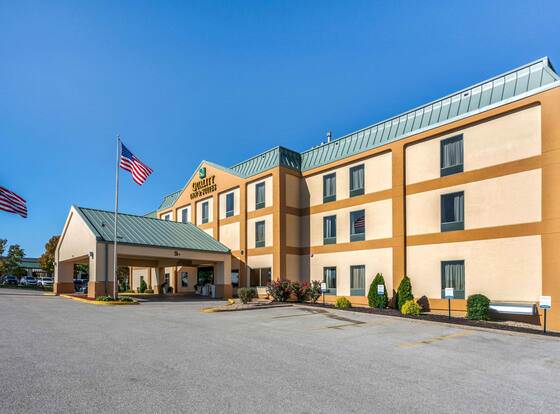 Quality Inn & Suites Jefferson City allows check-in for 18 year-old guests