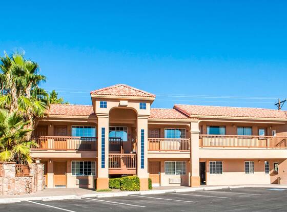 Quality Inn & Suites Las Cruces - University Area allows check-in for 18 year-old guests