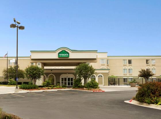 Wingate by Wyndham San Marcos allows check-in for 18 year-old guests