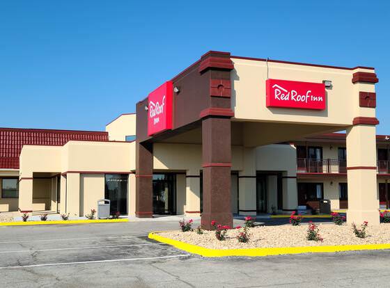 Red Roof Inn Staunton allows check-in for 18 year-old guests