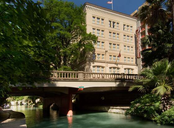 Drury Inn & Suites San Antonio Riverwalk allows check-in for 18 year-old guests