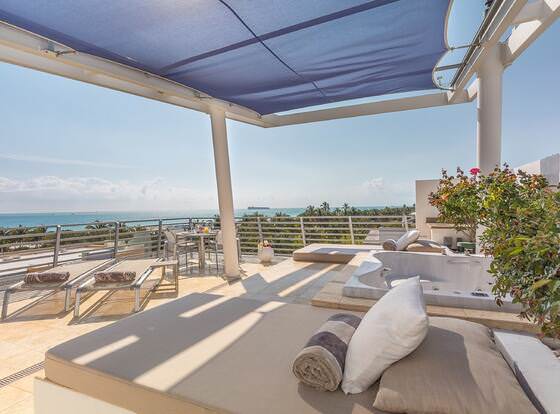 SBV Luxury Ocean Hotel Suites allows check-in for 18 year-old guests