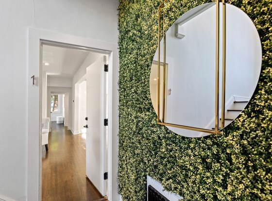 Newly Renovated Buckhead Condo Suites allows check-in for 18 year-old guests