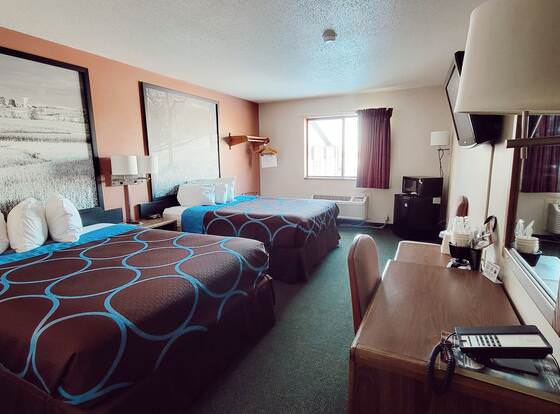 Super 8 by Wyndham Perham allows check-in for 18 year-old guests