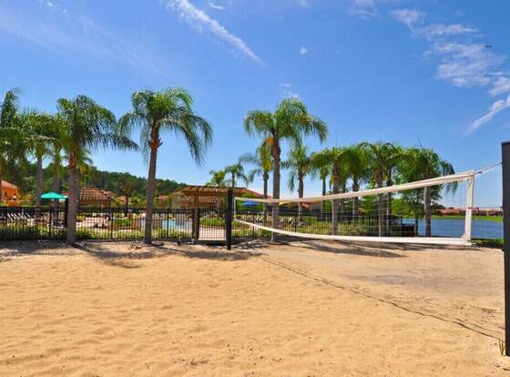 Bella Vida IHR 3102 allows check-in for 18 year-old guests