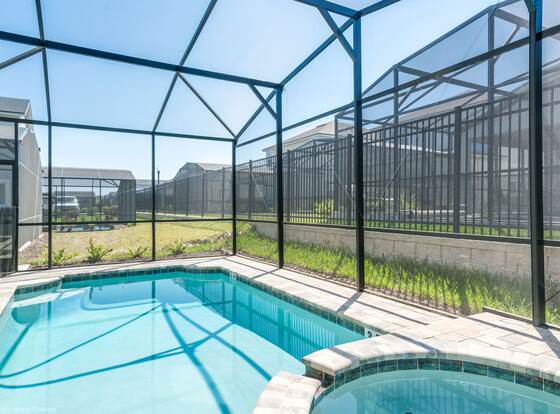 9028egret allows check-in for 18 year-old guests