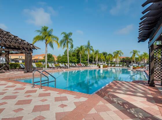 Modern 8 Bdrm 5 Bath Villa allows check-in for 18 year-old guests