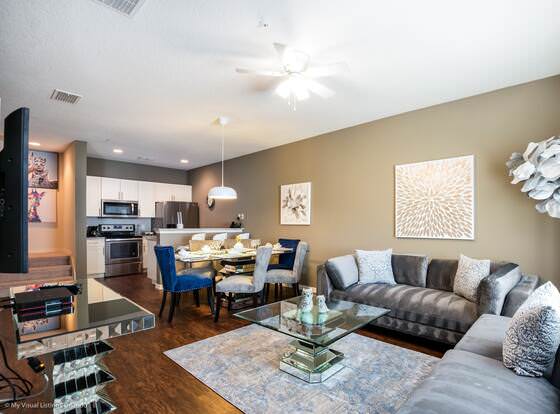 3 Bdrm West Lucaya Village allows check-in for 18 year-old guests