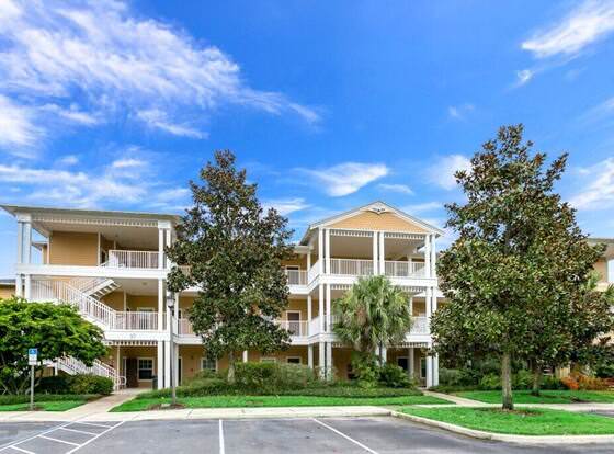 114rumrun allows check-in for 18 year-old guests