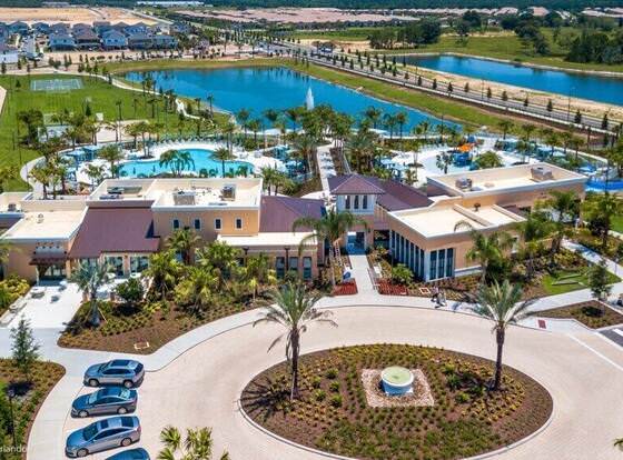 2170cooper allows check-in for 18 year-old guests