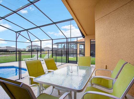 2569rosemont allows check-in for 18 year-old guests