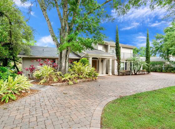 Ultimate 6 Bedroom 5 Bathroom On Bay Hill allows check-in for 18 year-old guests