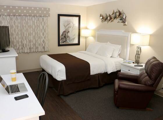 Klopfenstein Inn and Suites allows check-in for 18 year-old guests