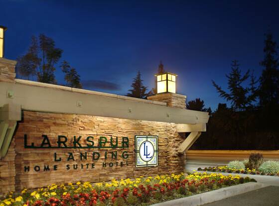 Larkspur Landing Bellevue - An All-Suite Hotel allows check-in for 18 year-old guests