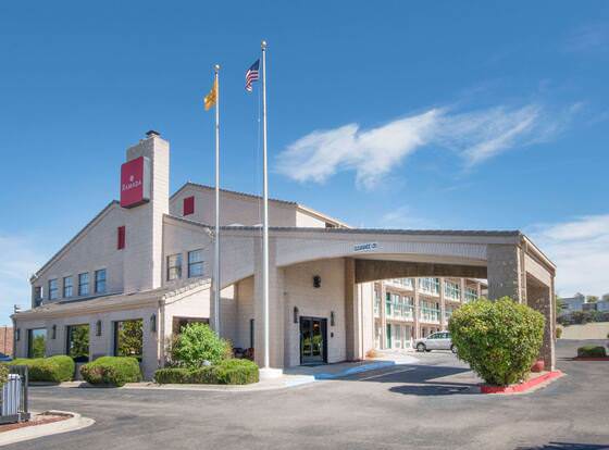 Ramada by Wyndham Albuquerque Airport allows check-in for 18 year-old guests