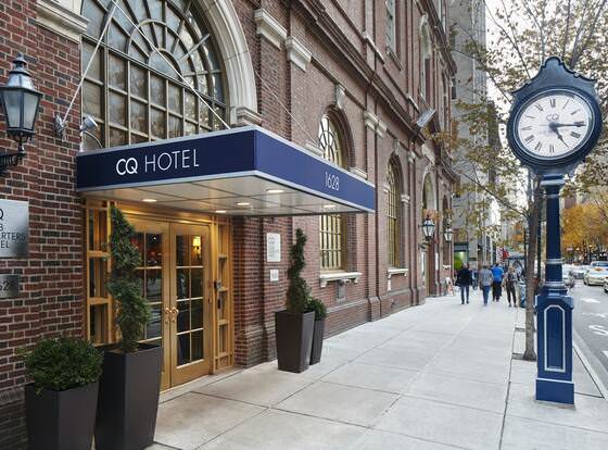 Club Quarters Hotel Rittenhouse Square, Philadelphia allows check-in for 18 year-old guests
