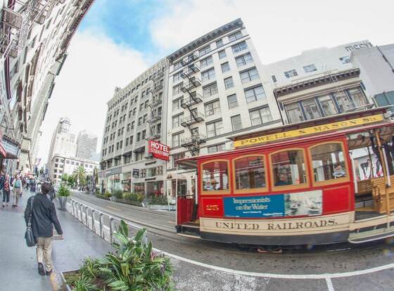 Hotel Stratford allows check-in for 18 year-old guests