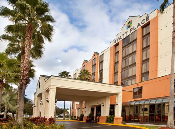 Hyatt Place across from Universal Orlando Resort allows check-in for 18 year-old guests