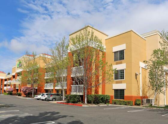 Extended Stay America Suites San Ramon Bishop Ranch West allows check-in for 18 year-old guests