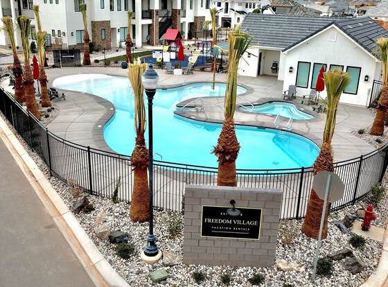 The View by Freedom Vacation Rentals allows check-in for 18 year-old guests