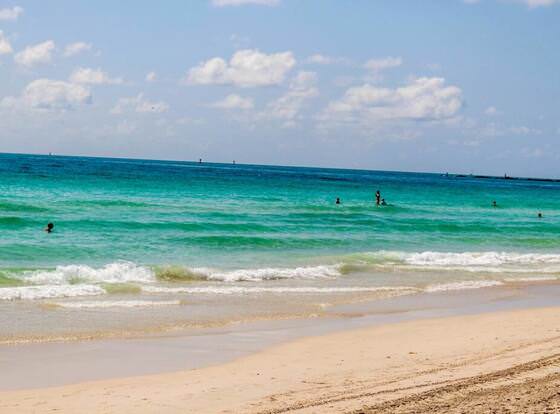 Sage on Ocean Drive Apts by SV Rentals allows check-in for 18 year-old guests