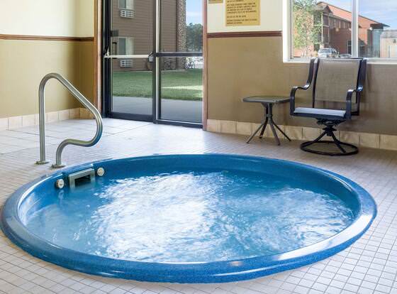 Comfort Inn And Suites Custer allows check-in for 18 year-old guests