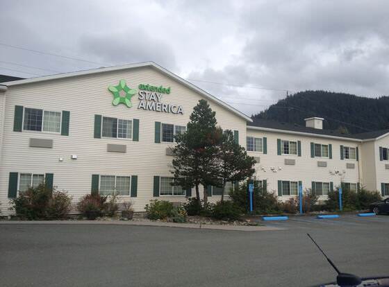 Extended Stay America Suites Juneau Shell Simmons Drive allows check-in for 18 year-old guests