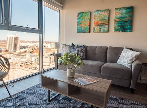 FRONTDESK 735 West Apts Westown Milwaukee allows check-in for 18 year-old guests