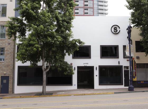 Stay Classy Hostel allows check-in for 18 year-old guests