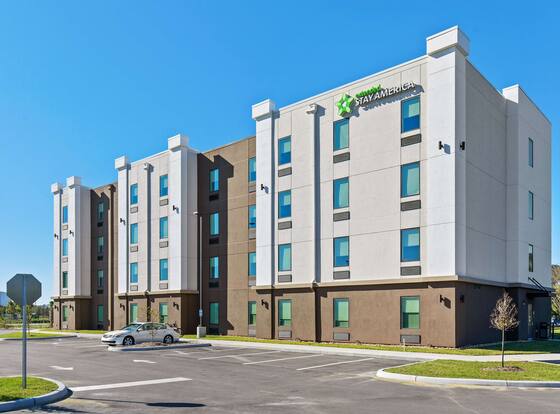 Extended Stay America Premier Suites Tampa Fairgrounds Casin allows check-in for 18 year-old guests