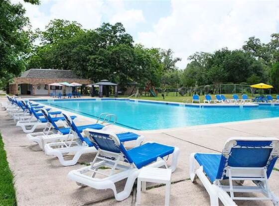 Columbia Lakes Resort Cottages allows check-in for 18 year-old guests