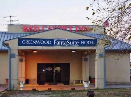 Red Carpet Inn and FantaSuite Hotel allows check-in for 18 year-old guests