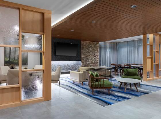 Fairfield Inn & Suites by Marriott Atlanta Marietta allows check-in for 18 year-old guests