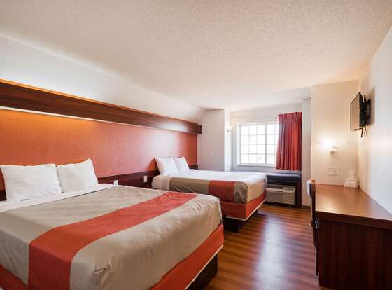 Motel 6 Olathe, KS allows check-in for 18 year-old guests