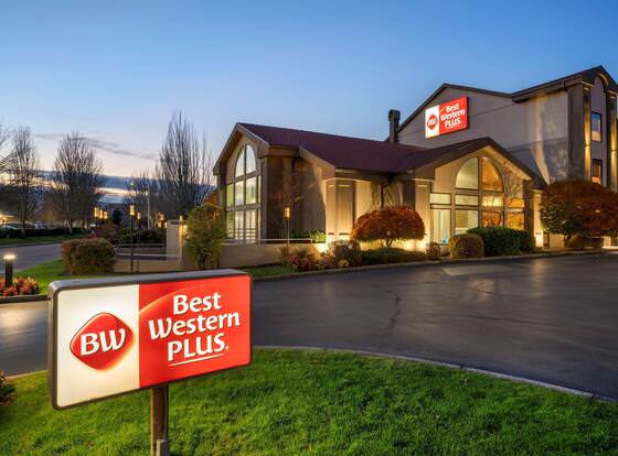 Best Western Plus Mill Creek Inn allows check-in for 18 year-old guests