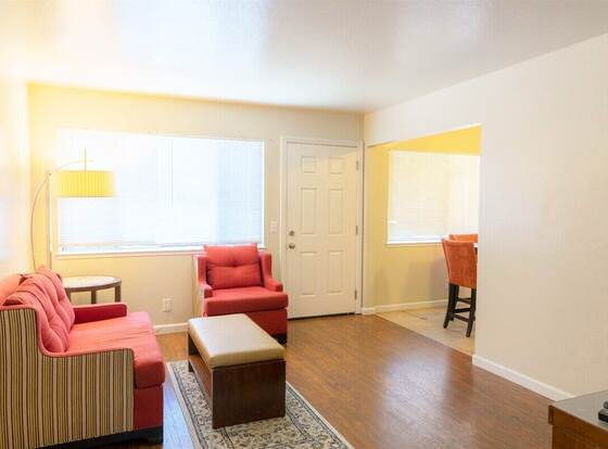 1-bedroom in Silicon Valley, Near SJ Airport allows check-in for 18 year-old guests