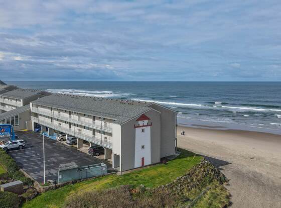 D Sands Rentals allows check-in for 18 year-old guests