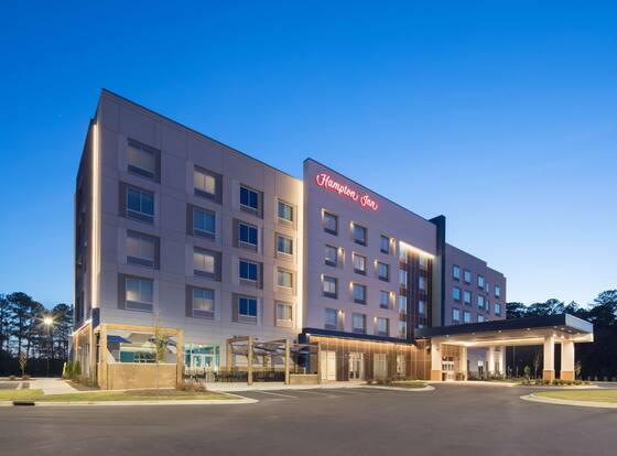 Hampton Inn by Hilton Smithfield Selma allows check-in for 18 year-old guests