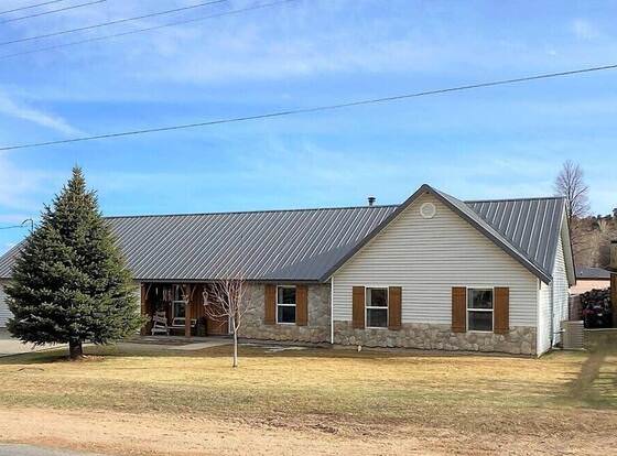 Bryce Countryside Residence allows check-in for 18 year-old guests
