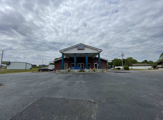 Embassy Inn allows check-in for 18 year-old guests