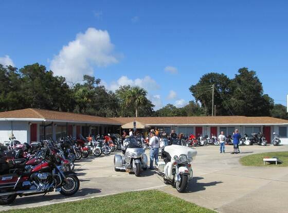 The Scoot Inn allows check-in for 18 year-old guests