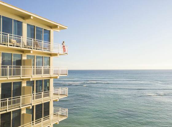 Kaimana Beach Hotel allows check-in for 18 year-old guests