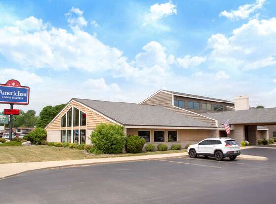 AmericInn by Wyndham Green Bay West allows check-in for 18 year-old guests