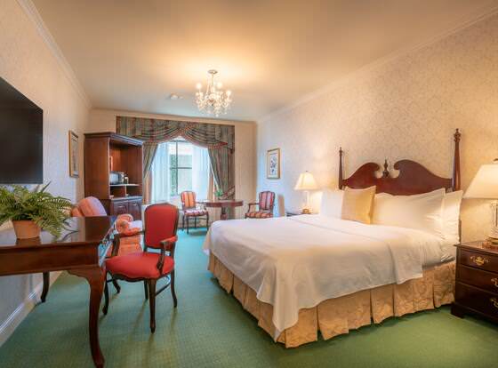 Bristol Hotel, Boutique Collection allows check-in for 18 year-old guests